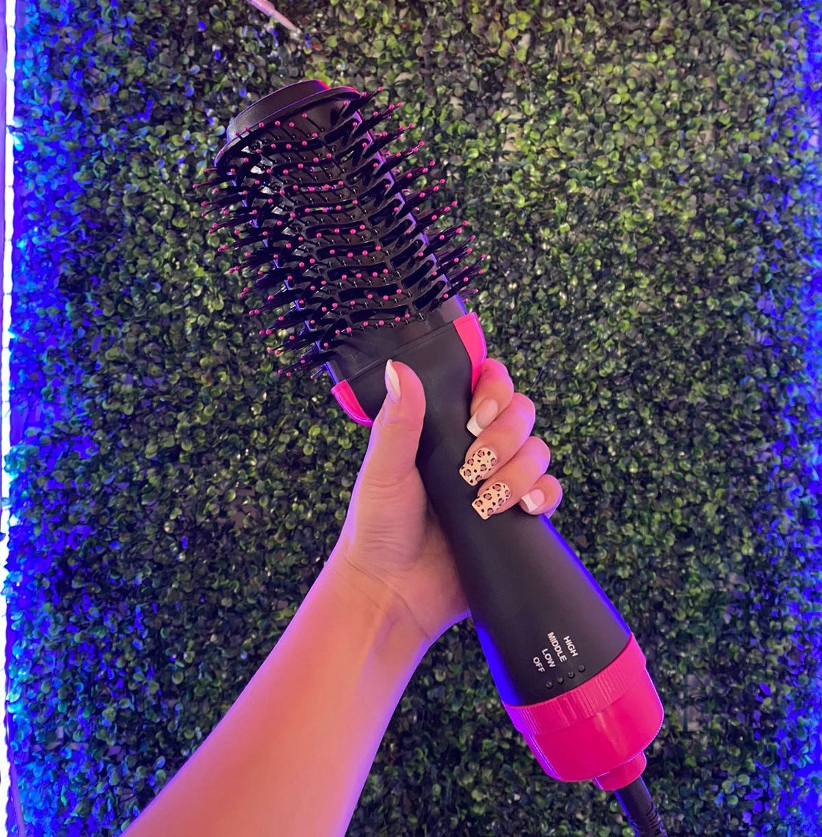 Cepillo Secador Fucsia