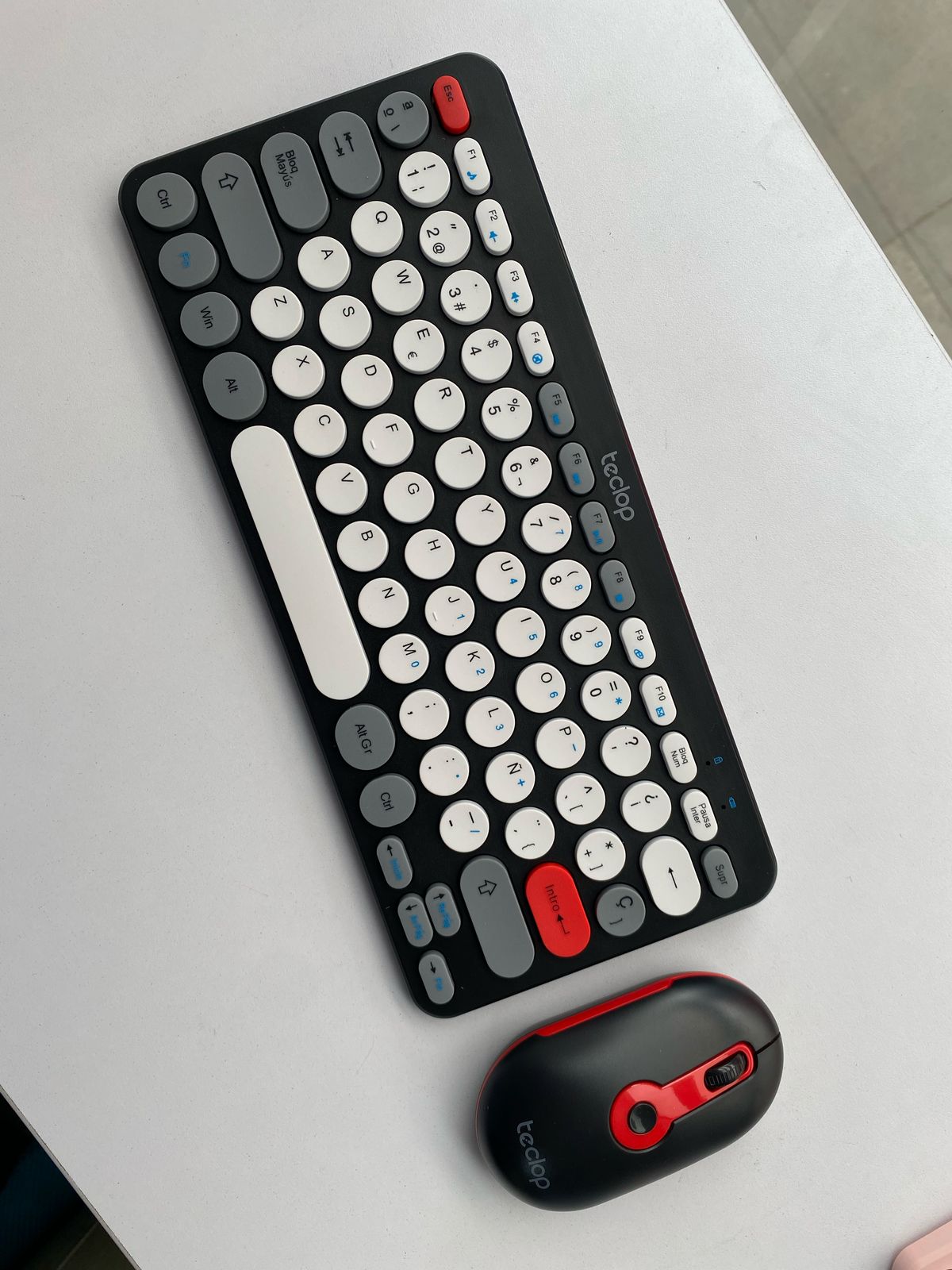 Mini Juego De Teclado Y Mouse Inalámbrico teclop