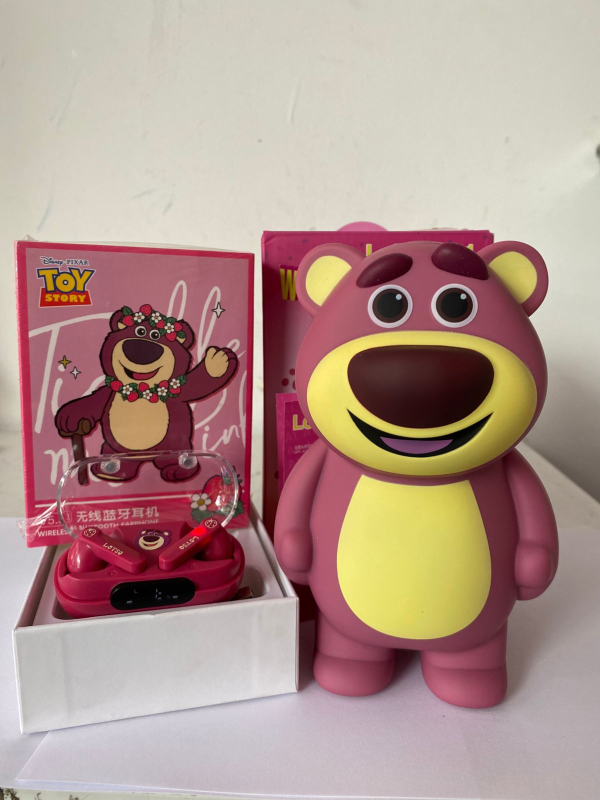 Combo Lotso Parlante + Audifonos inalambricos