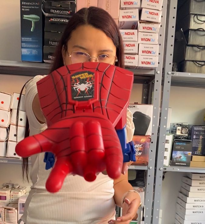 Mano De Spiderman Lanza Dardos