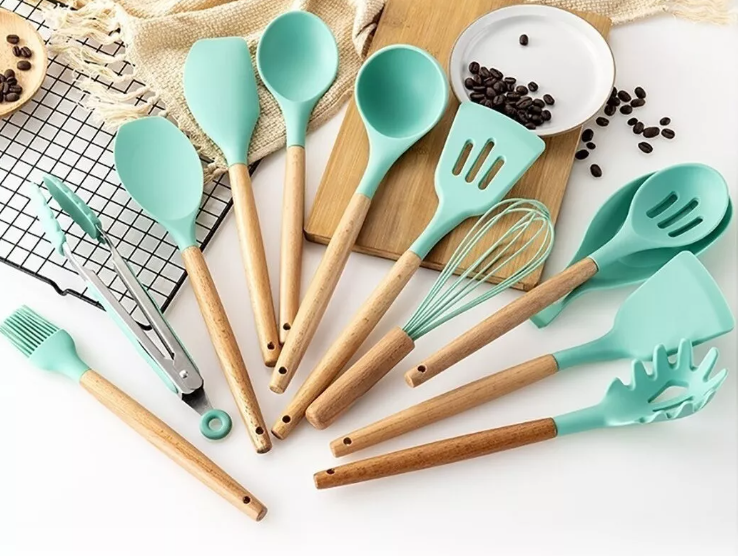 😍SET DE UTENSILIOS DE COCINA 12 PIEZAS EN SILICONA🍴