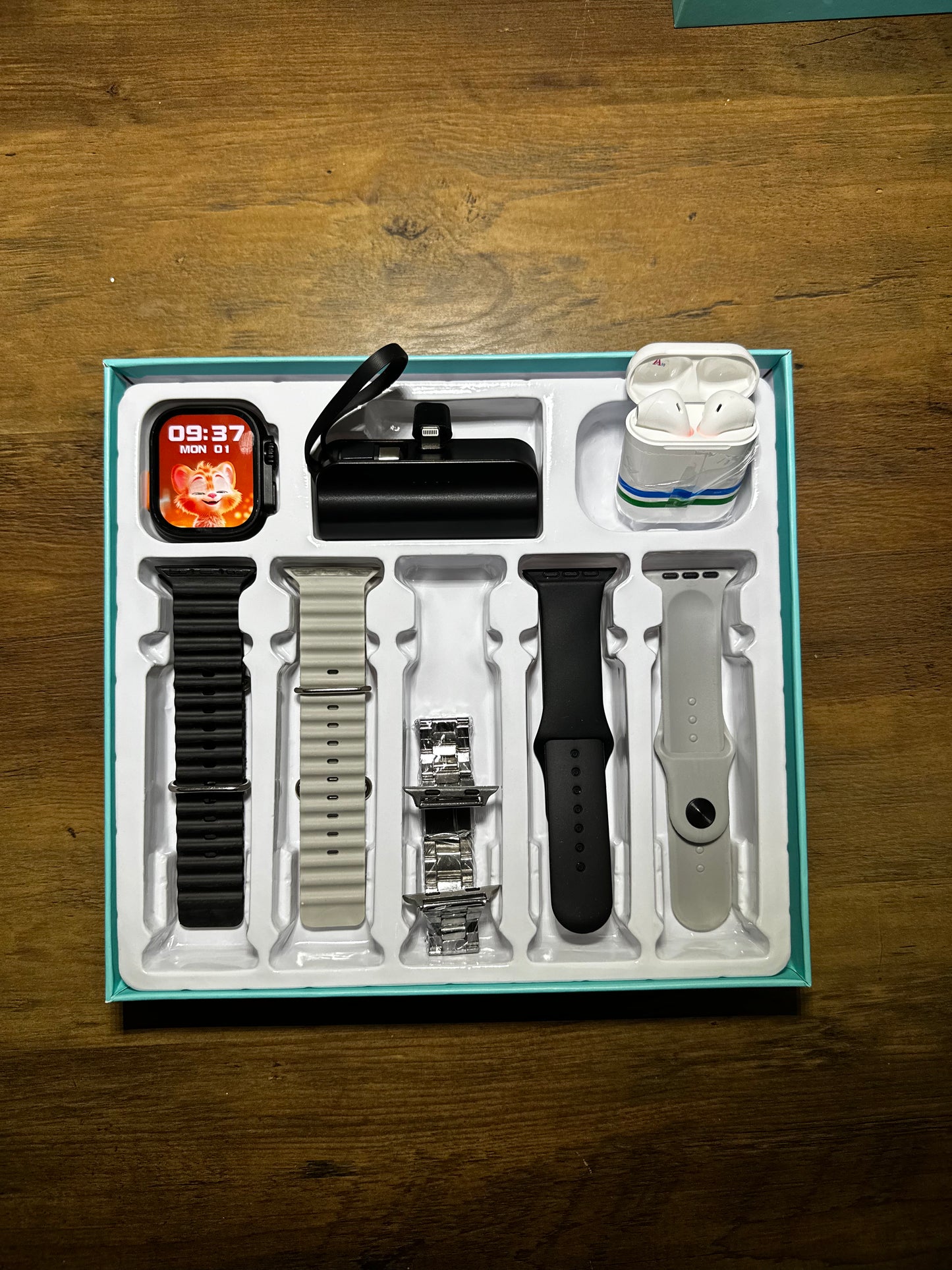 COMBO SMARTWATCH + POWERBANK+ AUDIFONOS  8 EN 1 RM23 😎